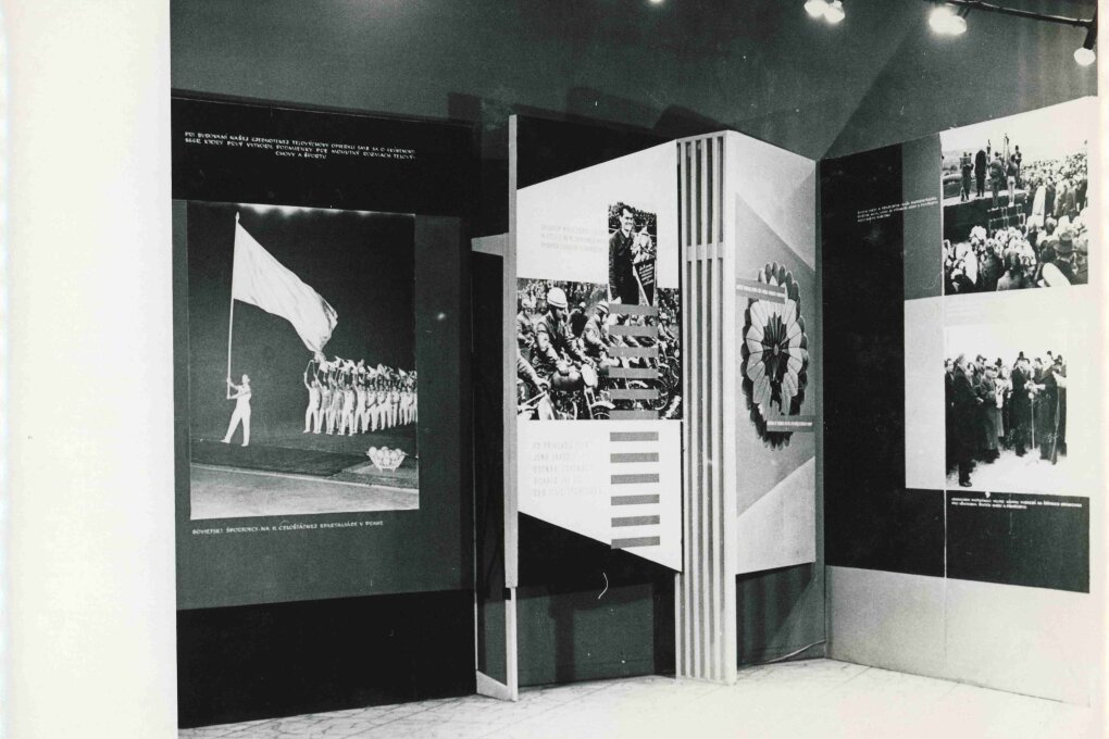 V jednotě a&nbsp;přátelství